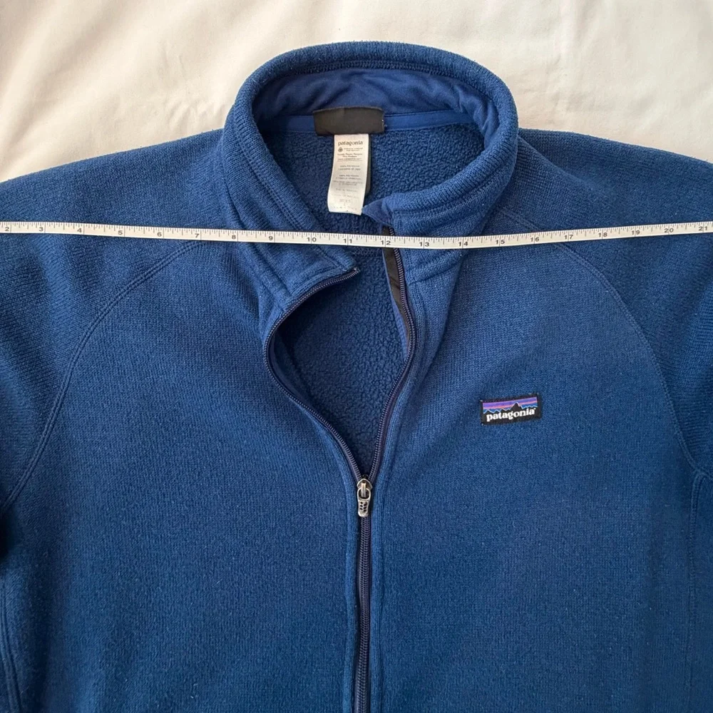 Patagonia Men’s Blue Zip Up Sweater, Large, Great condition - Picture 5 of 7